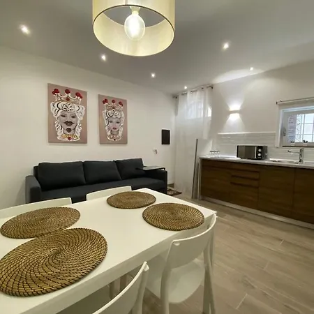 Pigna Blue Apartment *